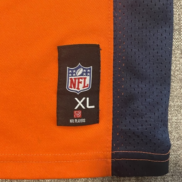 NFL Team Apparel Broncos Peyton Manning #18 Jersey - Picture 7 of 8